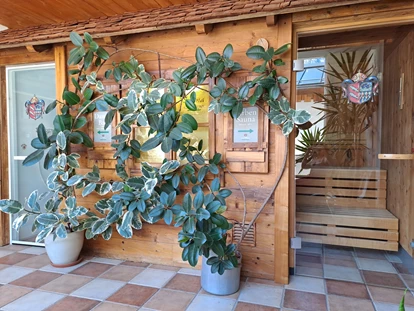 Hundehotel - Pools: Schwimmteich - Sauna - Familien und Vitalhotel Mühlpointhof ***S