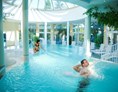 Urlaub-mit-Hund: pool - Hotel Allmer Bad Gleichenberg