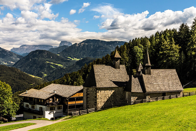 Sonnenhotel Adler Nature Spa Adults only Ausflugsziele Von Villanders nach Bad Dreikirchen