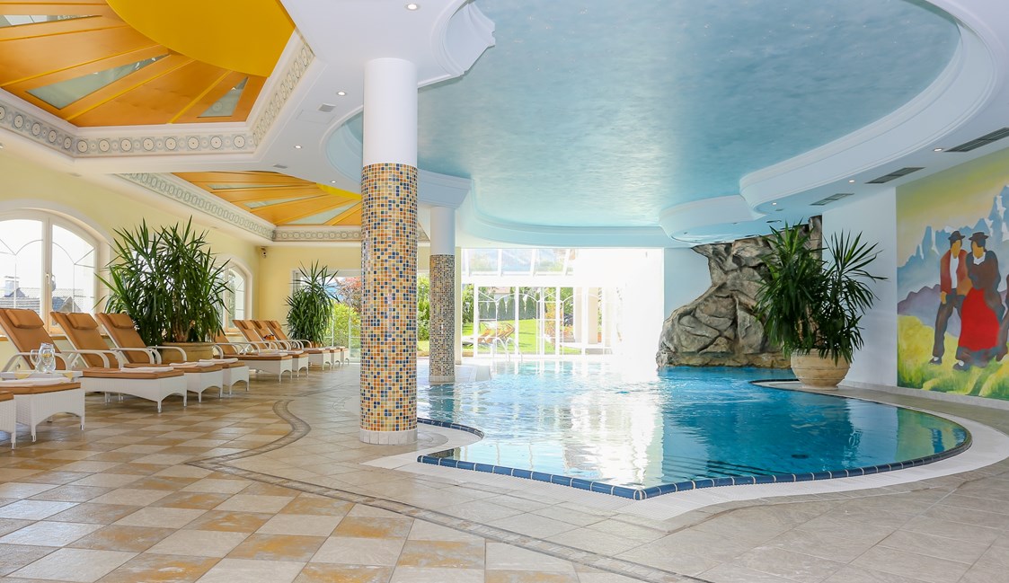Urlaub-mit-Hund: Panoramabad - Sonnenhotel Adler Nature Spa Adults only