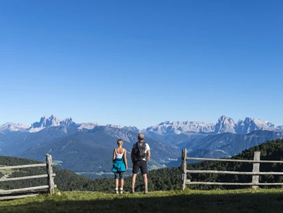 Hundehotel - Doggies: 3 Doggies - Das Wandergebiet der Villanderer Alm - Sonnenhotel Adler Nature Spa Adults only