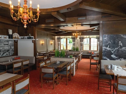 Hundehotel - Unterkunftsart: Hotel - Niederösterreich - Waldviertler Stuben  - Genießergasthof Kutscherklause