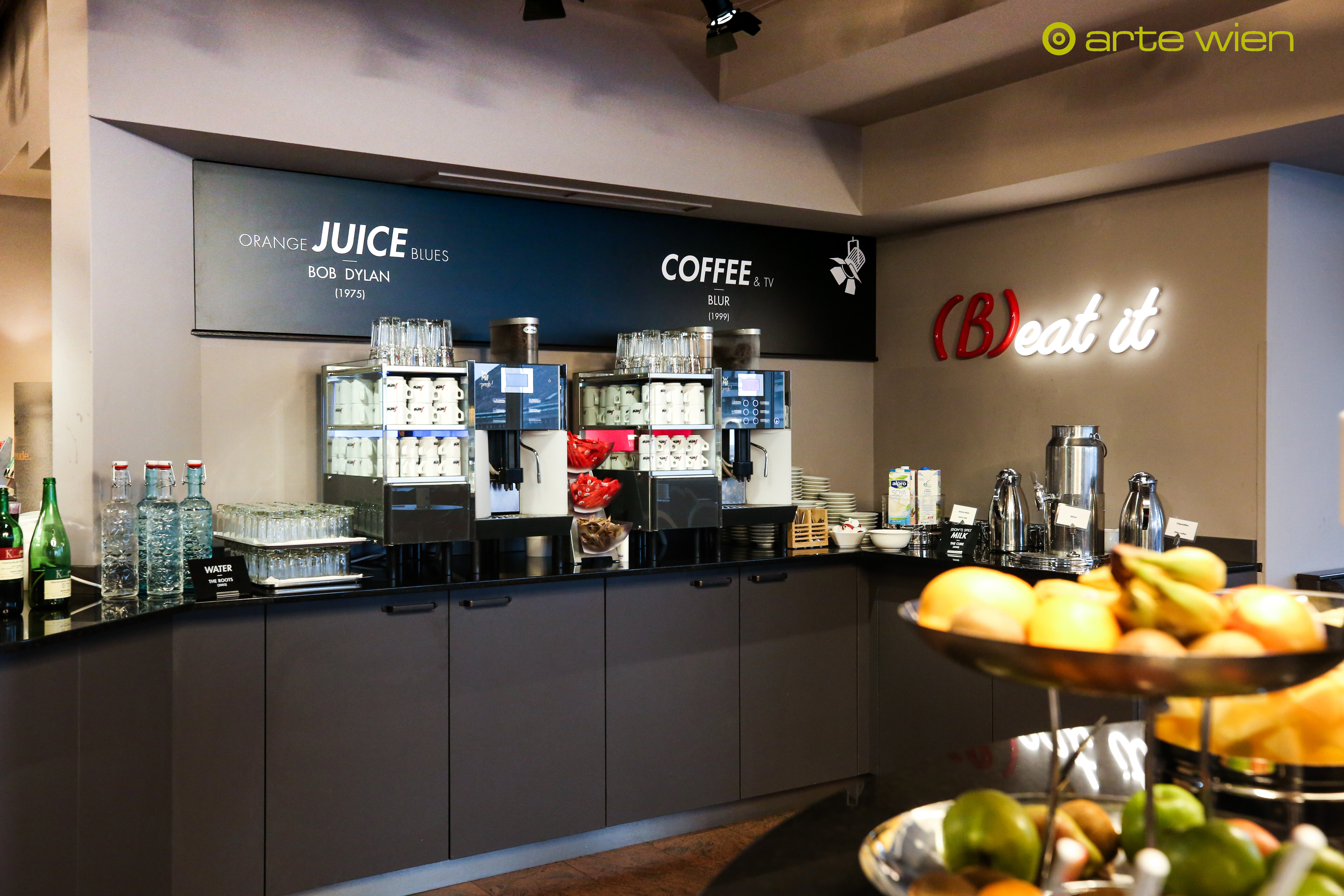 Urlaub-mit-Hund: Frühstück - Tunes&Breakfast - arte Hotel Wien Stadthalle - Essen | Trinken