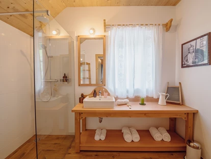 Hundehotel - Pools: Schwimmteich - Haus Gössl - Narzissendorf Zloam