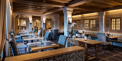 Hundehotel - WLAN - Saanenmöser - Restaurant «Belle Epoque» - GOLFHOTEL Les Hauts de Gstaad & SPA
