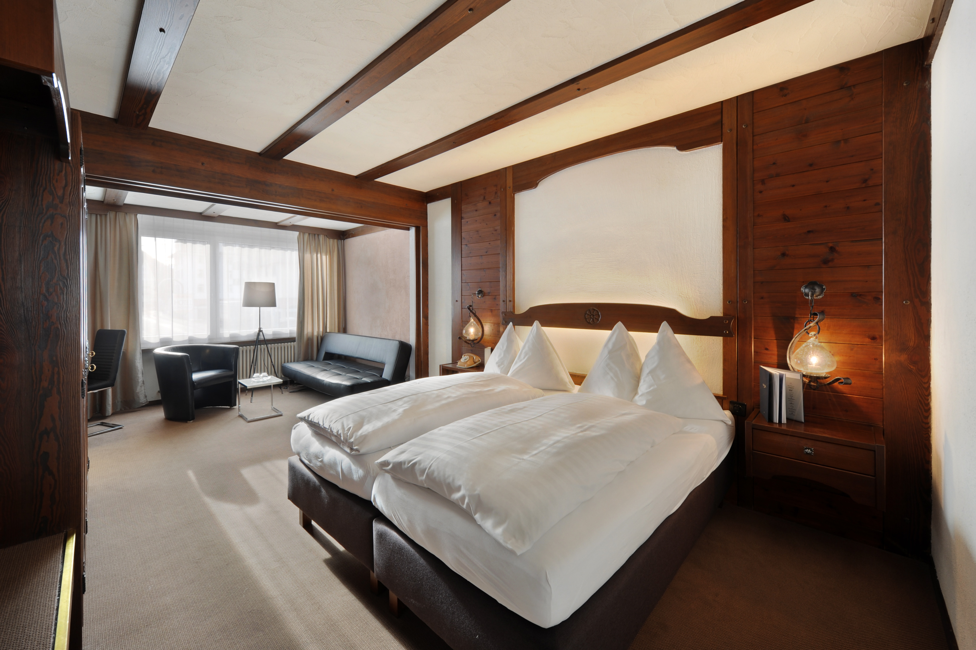 Urlaub-mit-Hund: Superior Zimmer - Hotel Dischma