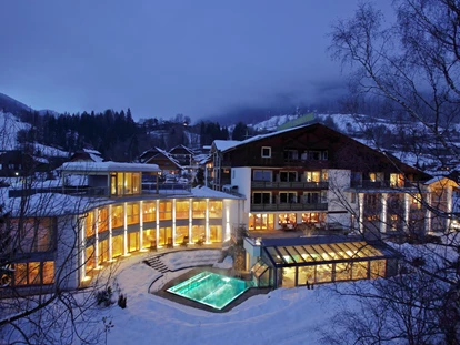 Hundehotel - Trink-/Fressnapf: an der Rezeption - Ossiach - Naturhotel Ortners Eschenhof