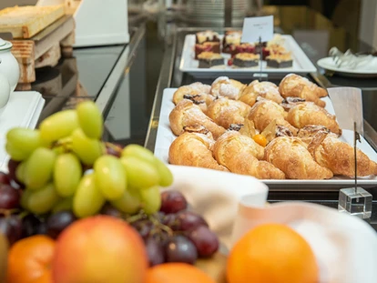 Hundehotel - Unterkunftsart: Hotel - Baden (Baden) - Frühstücksbuffet - Hotel Krainerhütte