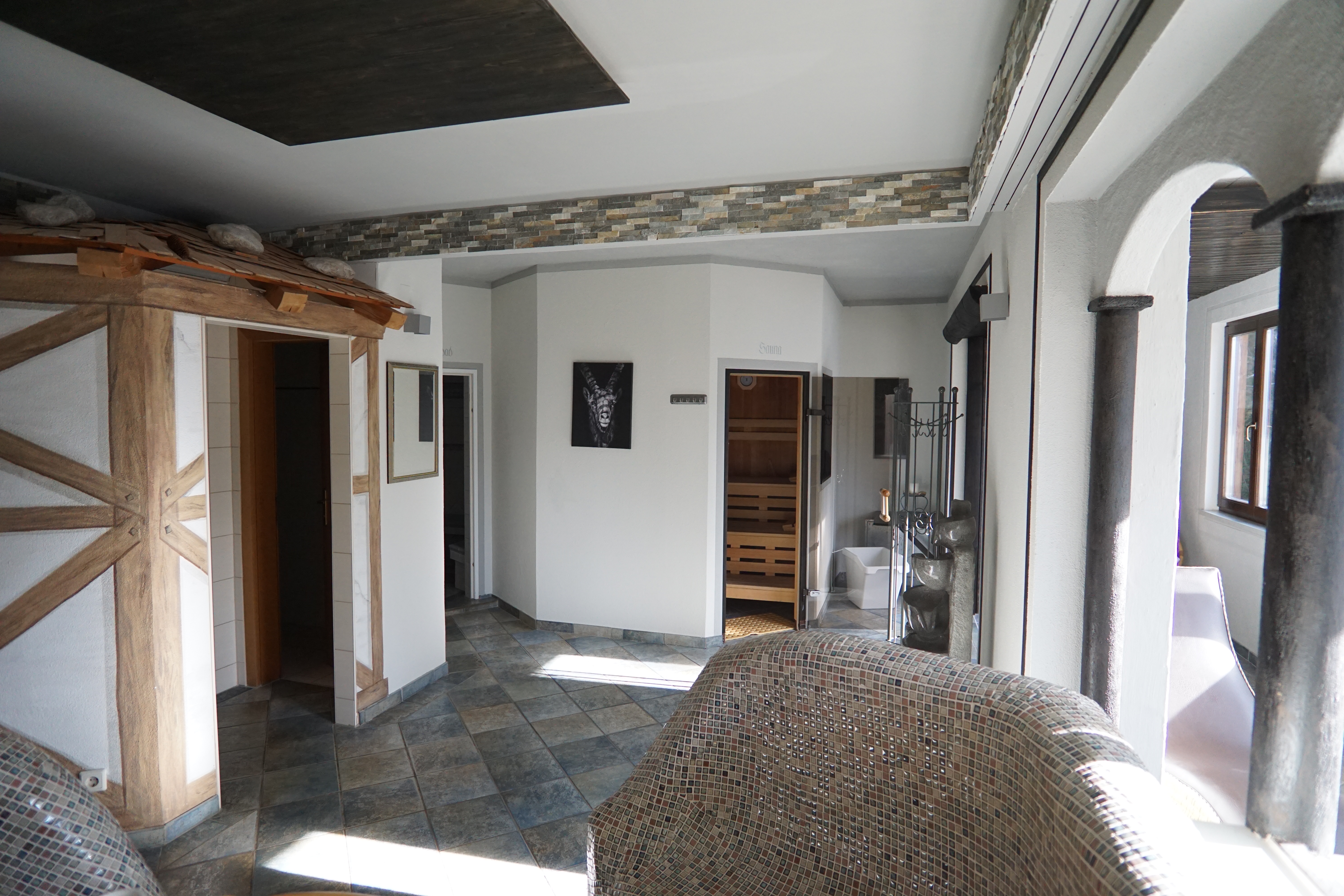 Hundehotel - Neustift im Stubaital - Saunabereich - Hotel Tyrol Mösern