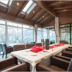 Urlaub-mit-Hund: Restaurant winter garden - DAS FINKENNEST “Panorama Familyhotel & SPA”