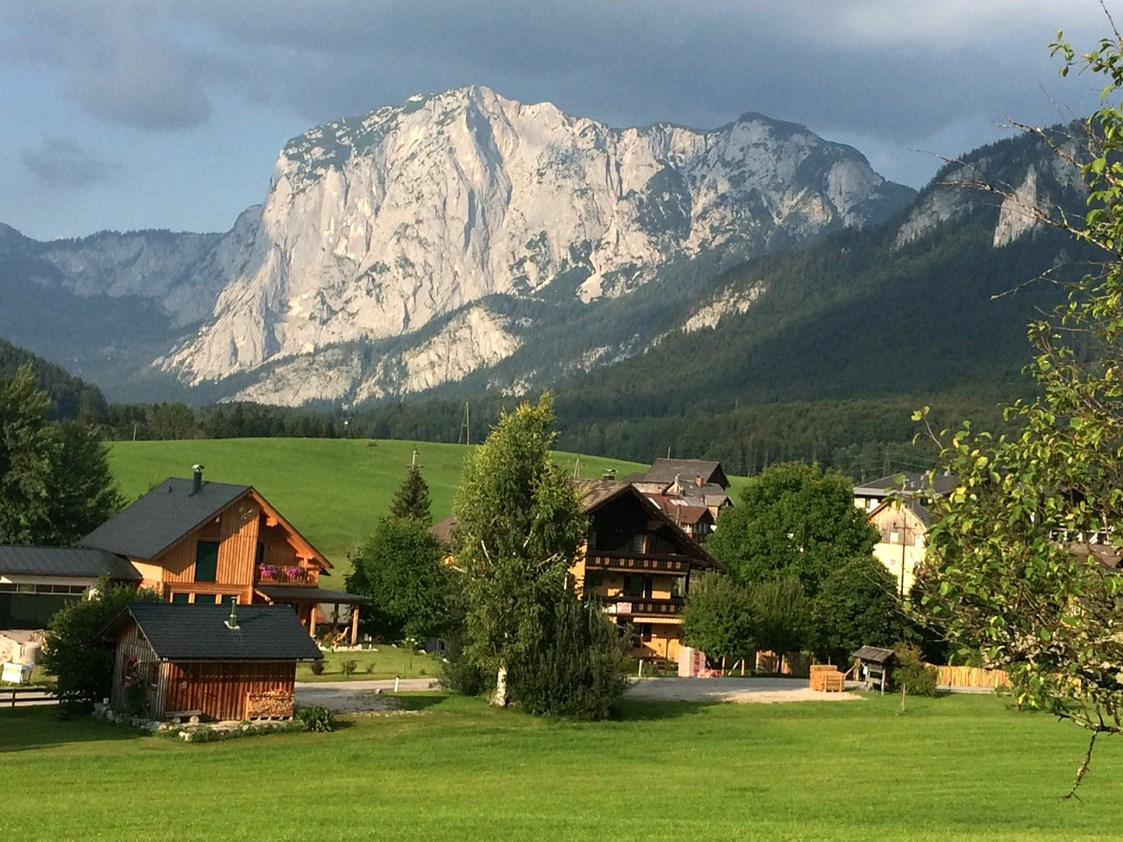 Ferienhaus mit Hund: Einzigartige Panoramablicke von unserer Alpenlodge AUSseeZEIT genießen - Alpenlodge AUSseeZEIT 