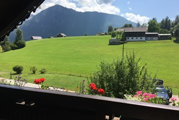 Ferienhaus mit Hund: Wunderschöne Ausblicke von der Alpenlodge AUSseeZEIT - Alpenlodge AUSseeZEIT 