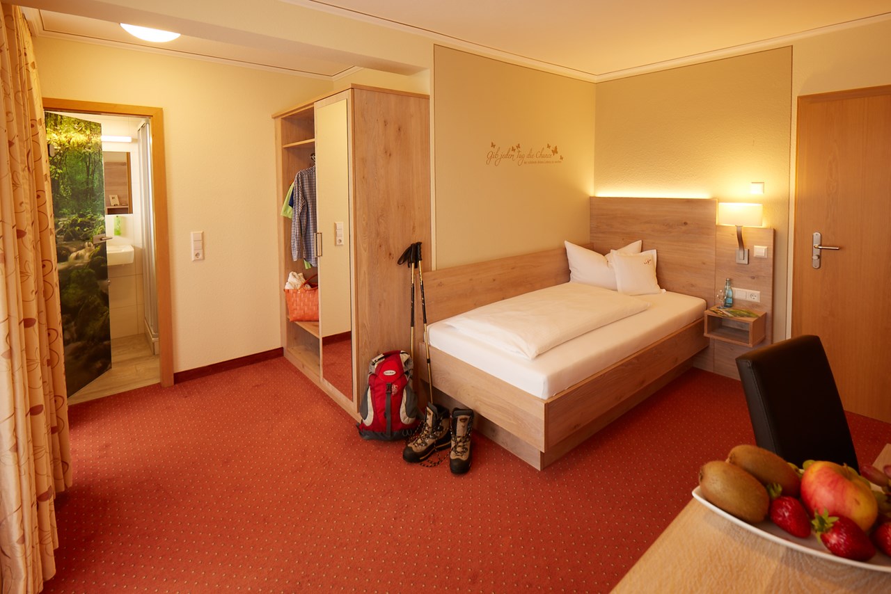 Wander & Wellnesshotel Nägele Zimmerkategorien Einzelzimmer Standard