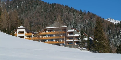 Hundehotel - Doggies: 3 Doggies - Das Hotel St. Oswald im Winter
 - Hotel St. Oswald