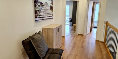 Hundehotel - Grill - Erkrath - Flur Obergeschoss - Monteur- und Ferienwohnung Gästehaus Rhein-Main Ferienwohnung
