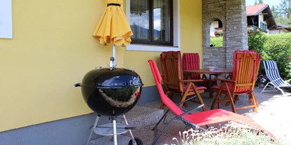 Hundehotel - Tauplitz - Garten komplett eingezäunt - Appartement Kachelofenzauber- Sandkiste - Spielturm - Griller - Appartement Mama