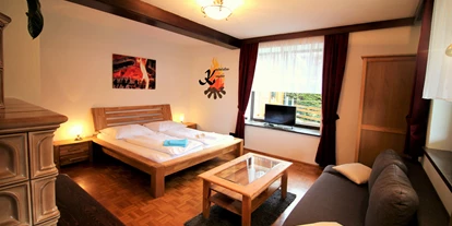Hundehotel - Tauplitz - Appartement Kachelofenzauber - Schlafzimmer 1  - Appartement Mama