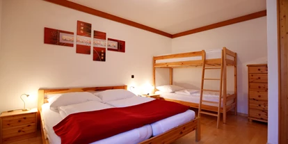 Hundehotel - Tauplitz - Appartement Blick-Hauserkaibling - Schlafzimmer 1  - Appartement Mama