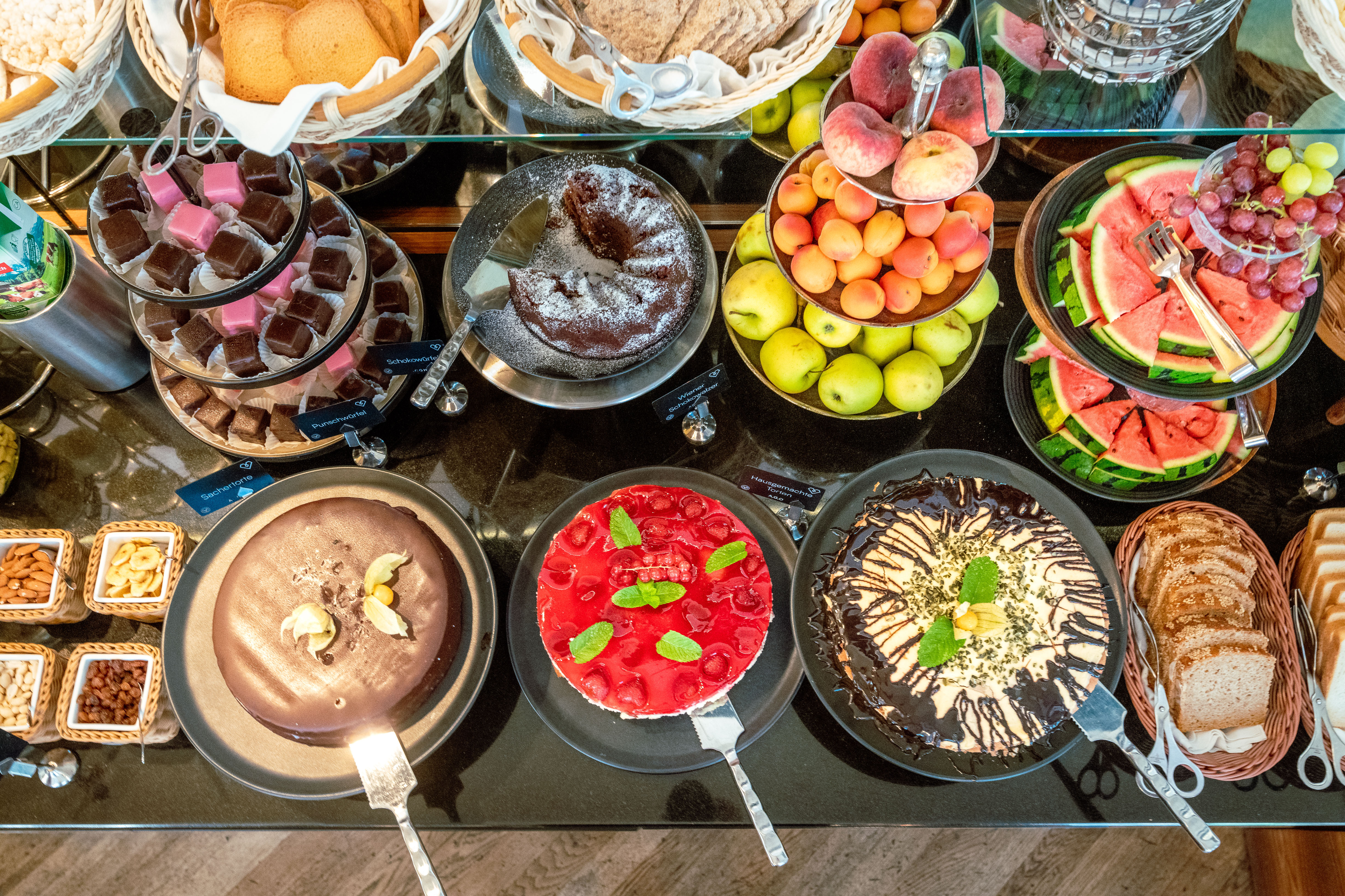 Hundehotel - Hund im Restaurant erlaubt - Mauerbach - Frühstück im BoutiqueHOTEL Donauwalzer - BoutiqueHOTEL Donauwalzer Wien