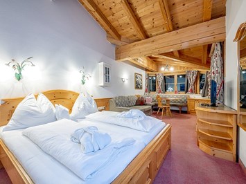 Adults Only Hotel Unterlechner Zimmerkategorien Classic Suite Alpim