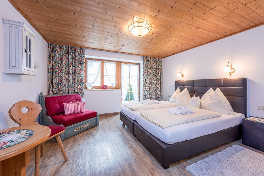 Adults Only Hotel Unterlechner Zimmerkategorien Low Budget Zimmer