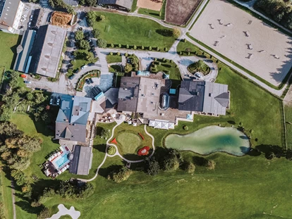 Hundehotel - Tauplitz - Ihre Hotelanlage ideal für den Urlaub mit Hund in Österreich - Hotel Gut Weissenhof ****S