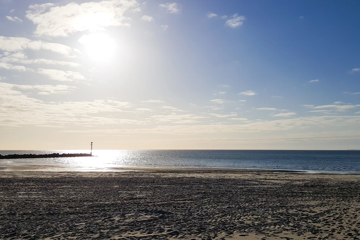 Urlaub-mit-Hund: Der Hundestrand - Ostseehotel Midgard