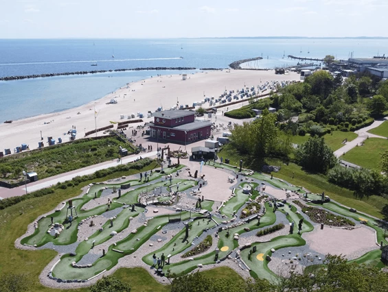 Urlaub-mit-Hund: Wikingergolf im Dampland - Ostseehotel Midgard