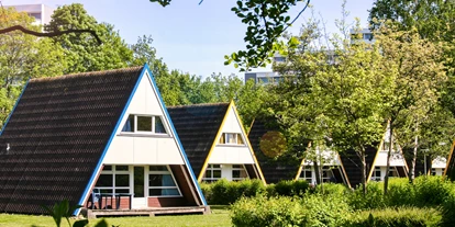 Hundehotel - Frühstück - Nurdachhaus Aussenansicht - Nurdachhaus in Damp