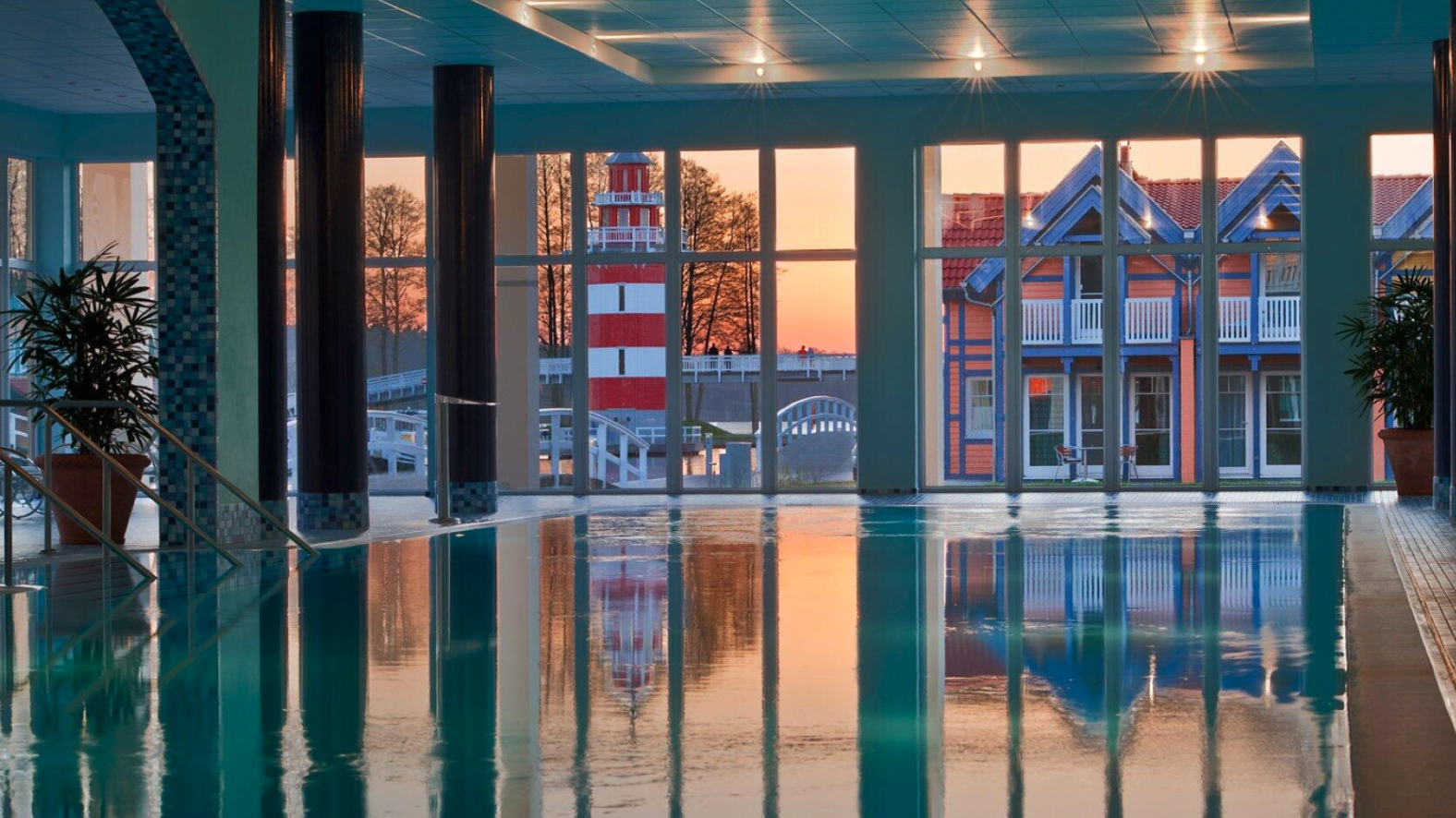 Hundehotel - Klassifizierung: 4 Sterne - Deutschland - Pool - Precise Resort Hafendorf Rheinsberg