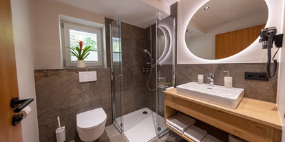 Hundehotel - Mariastein (Mariastein) - Badezimmer Top 3 und Top 6 - Appartements Fürstauer
