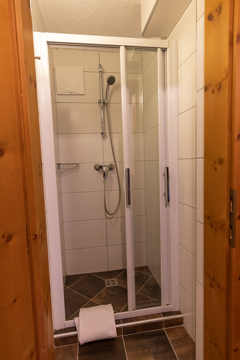 Urlaub-mit-Hund: Chalet Dusche - Appartements Fürstauer