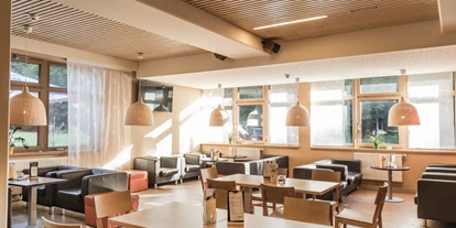 Hundehotel - Tauplitz - Café im JUFA Hotel Almtal*** - JUFA Hotel Grünau im Almtal***