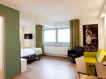Hotel Sportforum Zimmerkategorien Paralympic-Suite
