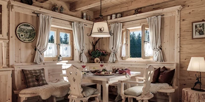 Hundehotel - Bad Leonfelden - INNs HOLZ Chalet Brettljause zur Begrüßung - INNs HOLZ Chaletdorf