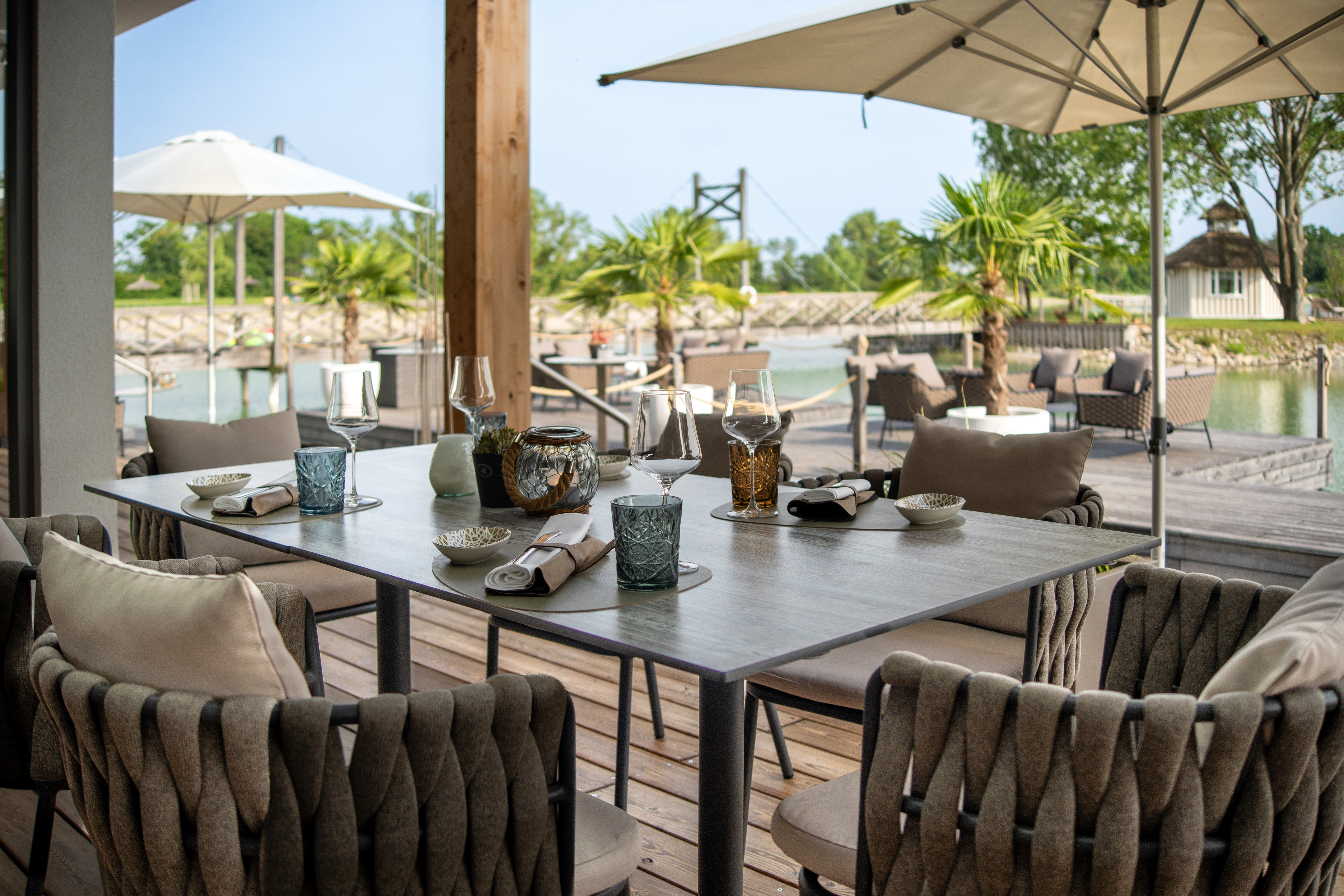 Urlaub-mit-Hund: Gourmetrestaurant "die Möwe" am hauseigenen Badesee - VILA VITA Pannonia