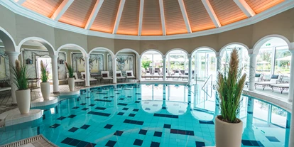 Hundehotel - Pools: Schwimmteich - Indoor-Pool - VILA VITA Pannonia