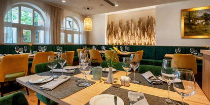 Hundehotel - Pools: Schwimmteich - VITAVESTA Buffetrestaurant - VILA VITA Pannonia