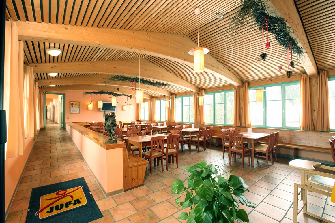 Urlaub-mit-Hund: JUFA Hotel Eisenerz – Almerlebnis***