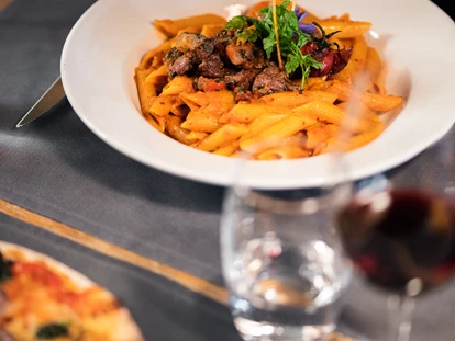 Hundehotel - WLAN - Saanenmöser - Restaurant - Arc-en-ciel Gstaad