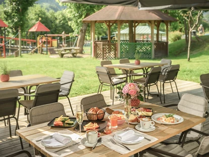 Hundehotel - WLAN - Berchtesgaden - Das Hotel Bergzeit vereint österreichische Gastlichkeit mit italienischem Lebensgefühl.  - Boutique Hundehotel Bergzeit