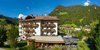 Hundehotel - Nationalpark Hohe Tauern - Das familiär geführte Hotel Bergzeit**** im Herzen des Großarltals.  - Hotel Bergzeit