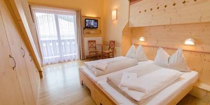 Hundehotel - Trink-/Fressnapf: an der Rezeption - Bad Gastein - JUFA Hotel Gitschtal***