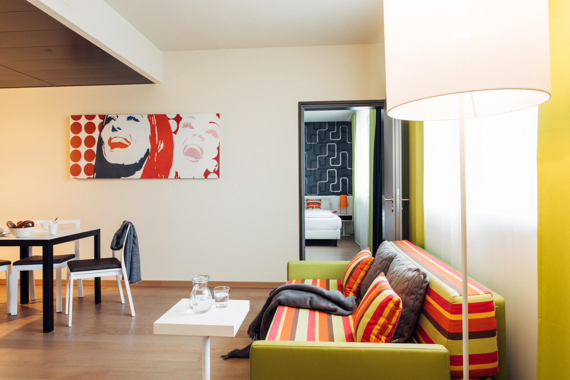 harry’s home München Moosach Zimmerkategorien 2 bedroom apartment