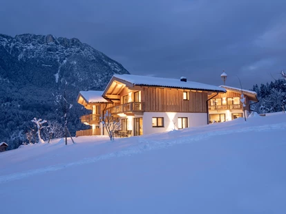 Hundehotel - Doggies: 3 Doggies - Winter - Hotel & Chalets Mariasteinerhof