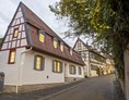 Ferienhaus mit Hund: Gemütliche Ferienwohnung für zwei im Fachwerkhaus am Rande der Altstadt Oppenheim. - FeWo-Oppenheim