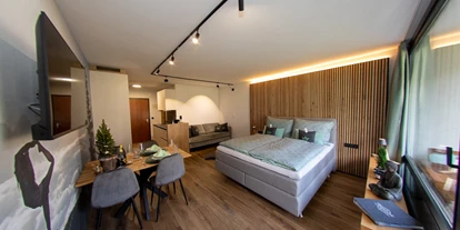 Hundehotel - Grundstück eingezäunt - Koppl (Koppl) - Apartment Mia mit Gartenzugang - Ferienwohnung Mitterer Schlosspark Grubhof