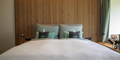 Hundehotel - Grundstück eingezäunt - Koppl (Koppl) - Boxsprint-Bett für zwei Personen - Ferienwohnung Mitterer Schlosspark Grubhof