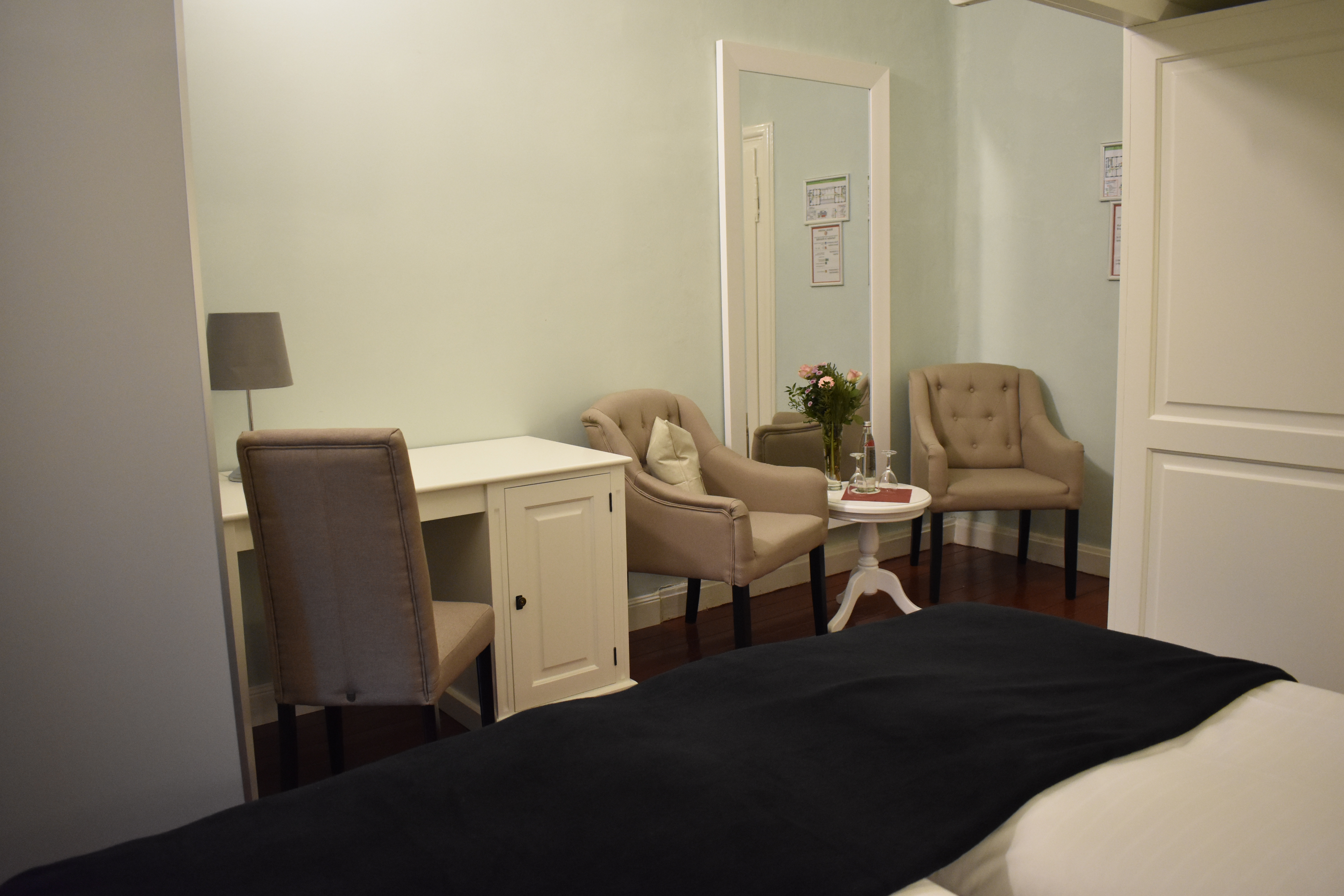 Hundehotel - Hund im Restaurant erlaubt - Nordrhein-Westfalen - Waldbahnhof Sauerland