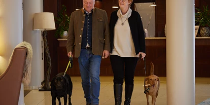 Hundehotel - WLAN - Berchtesgaden - Lobby - Arabella Jagdhof Resort am Fuschlsee, a Tribute Portfolio Hotel